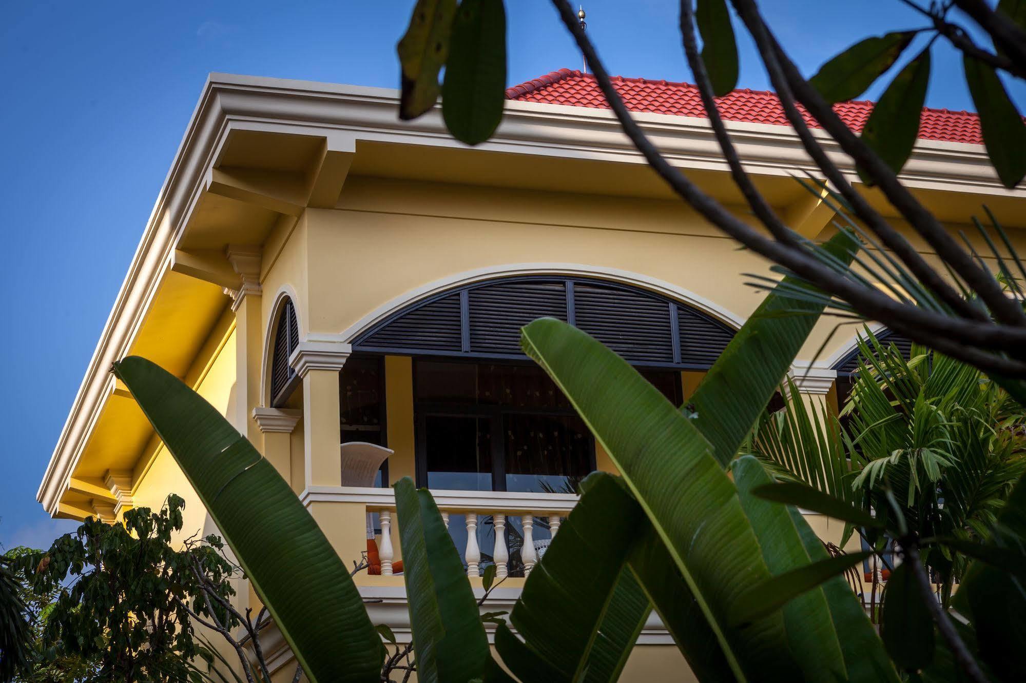 Pavillon d'Orient Boutique-Hotel Siem Reap Extérieur photo