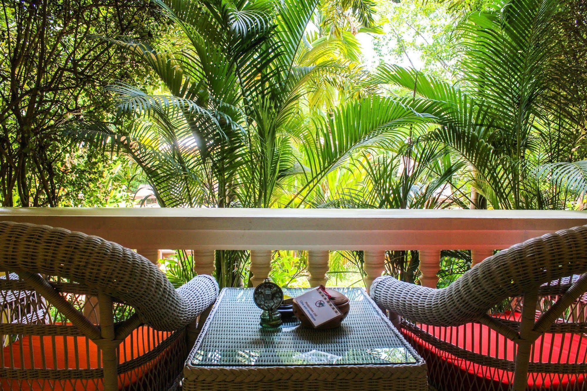 Pavillon d'Orient Boutique-Hotel Siem Reap Extérieur photo